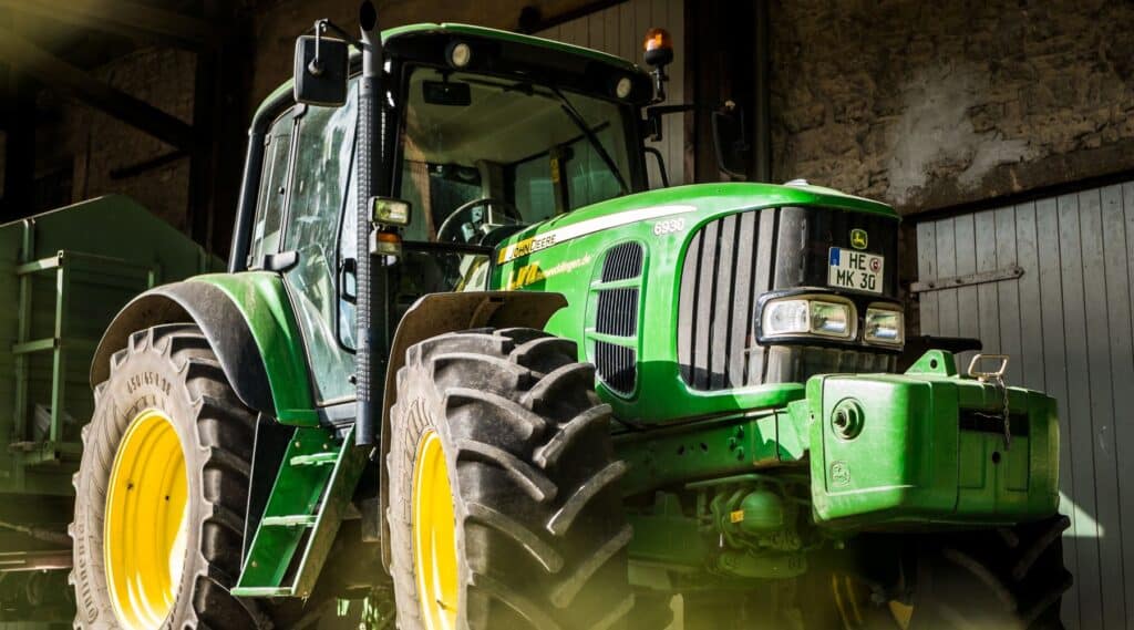 mezzo agricolo alimentato a gasolio